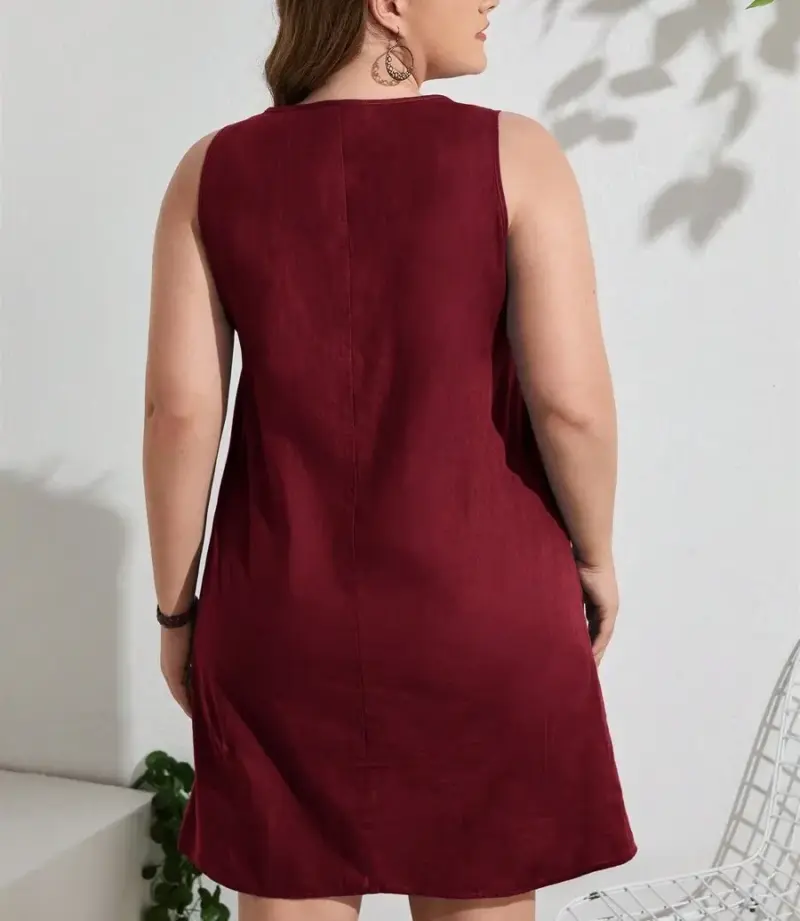 Comfortable Sleeveless Dress With Pockets - Image 2