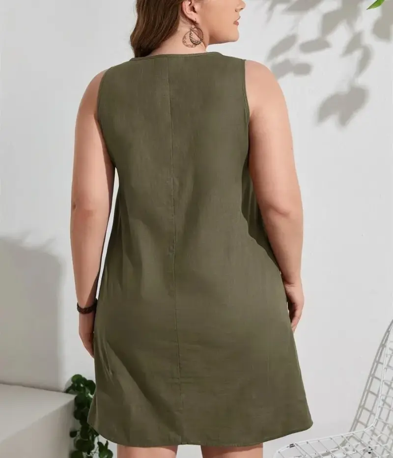 Comfortable Sleeveless Dress With Pockets - Image 5