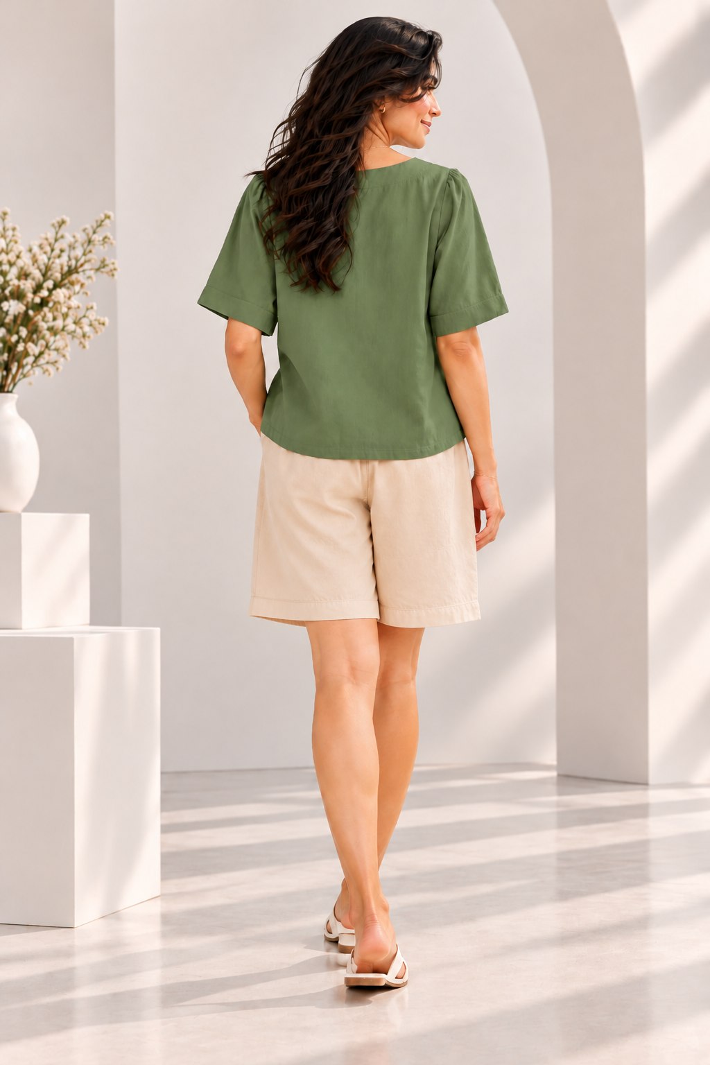 Lovshy Classy Women's Top And Shorts Combo - Image 5